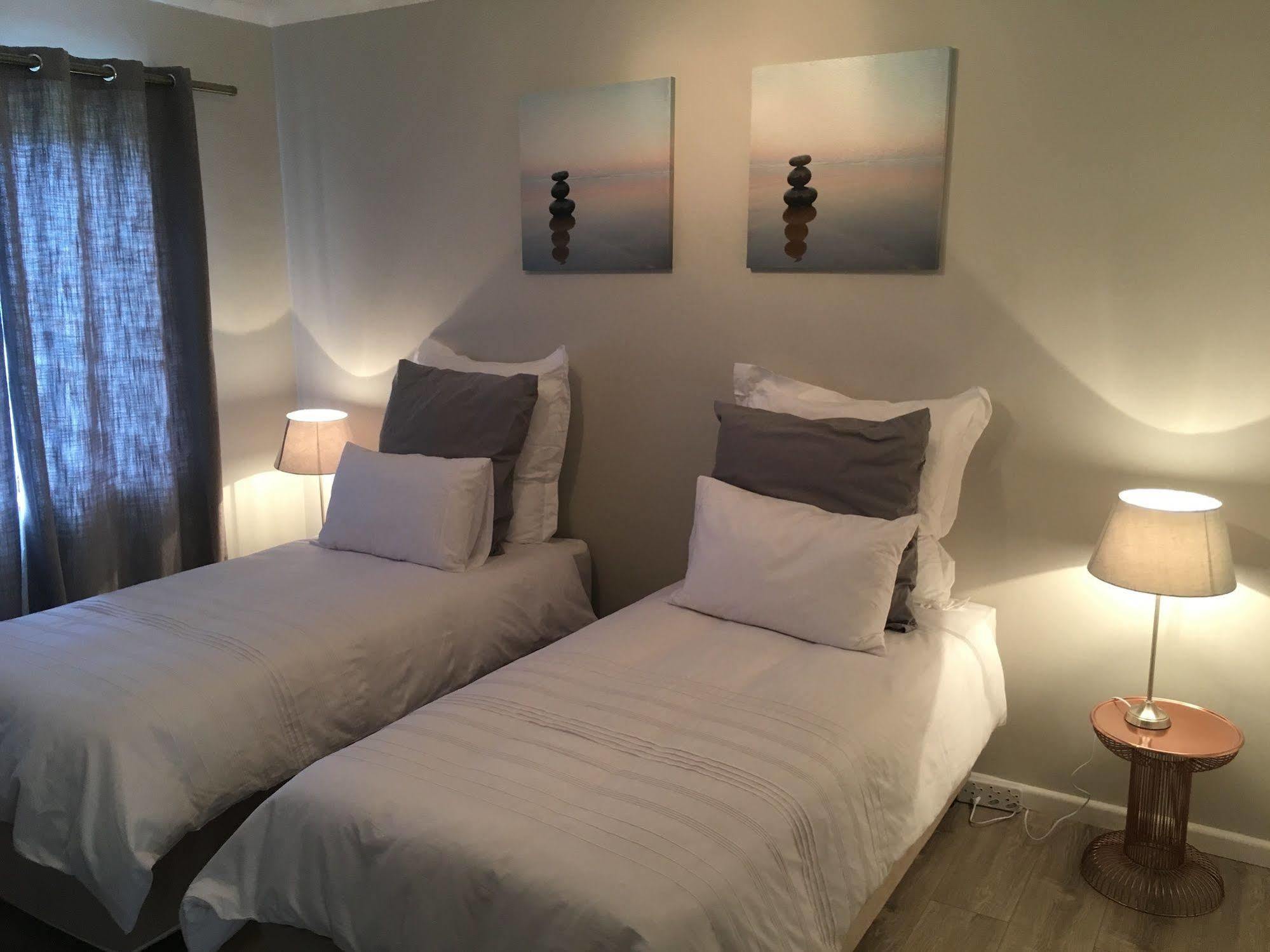 African Groove Camps Bay Cape Town Luaran gambar